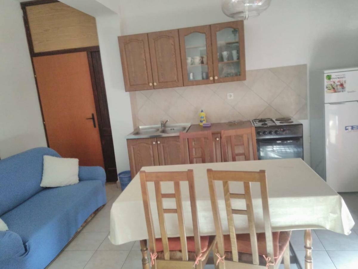 Apartmani Marija ปาชมาน ภายนอก รูปภาพ